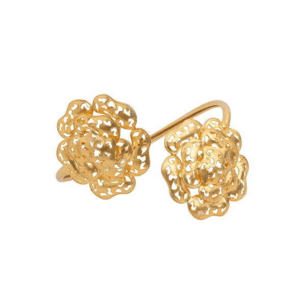 "Primrose bracelet featuring 24k gold-plated flowers and an adjustable design."